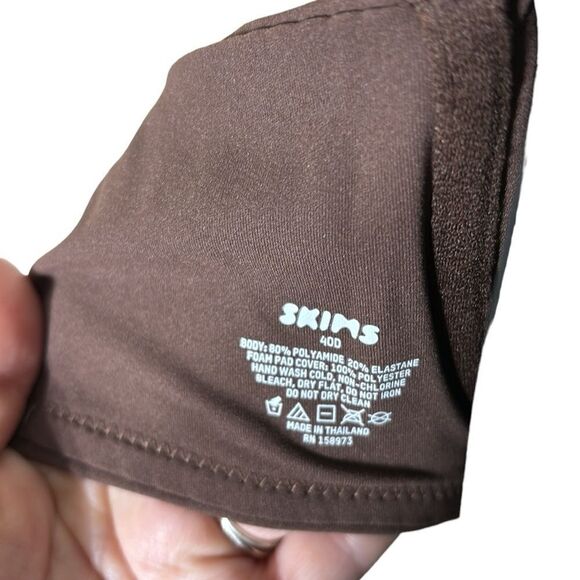 Skims fits everybody full coverage bra cocoa 40D underwire new - Picture 4 of 4